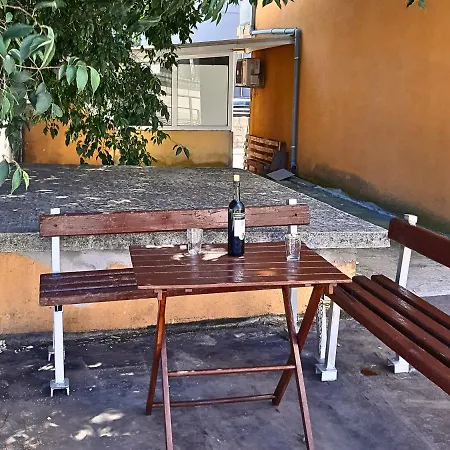 Elza Apartment