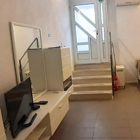Elza Apartment *